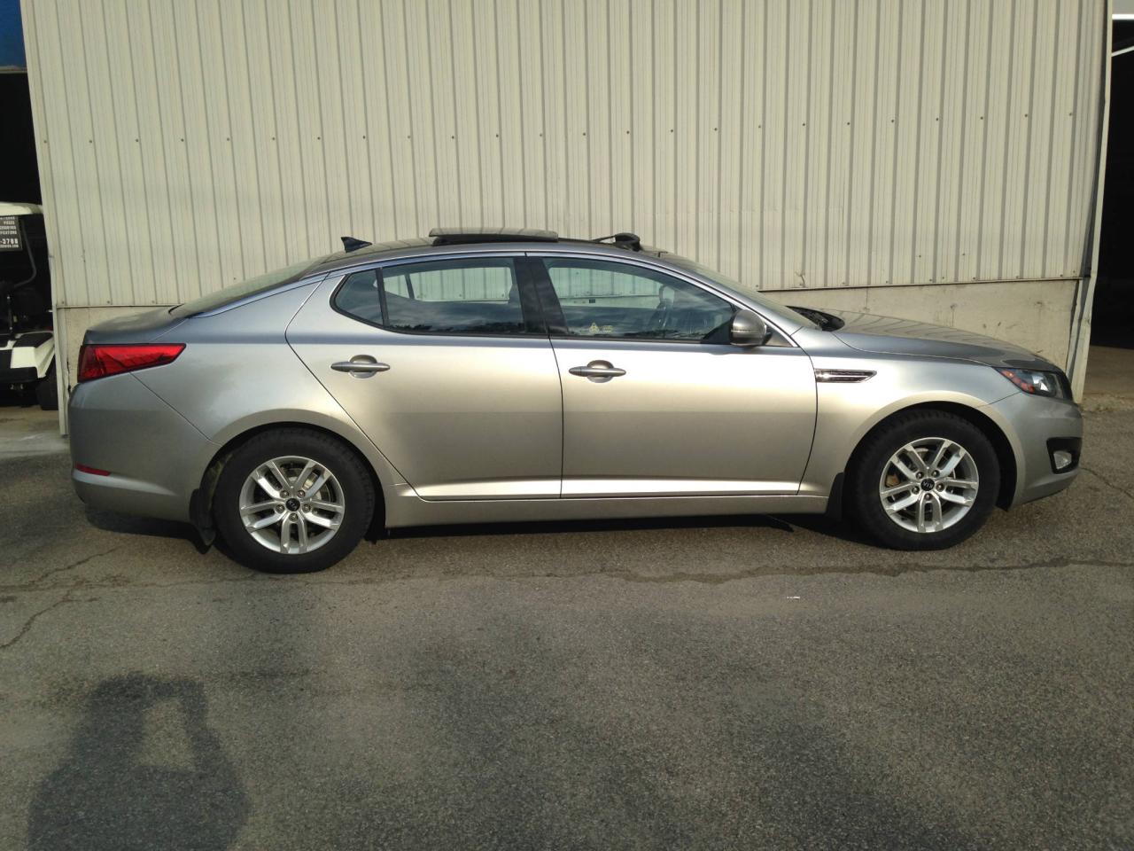 Used 2013 Kia Optima Lx + Toit panoramique for sale in Mirabel, QC