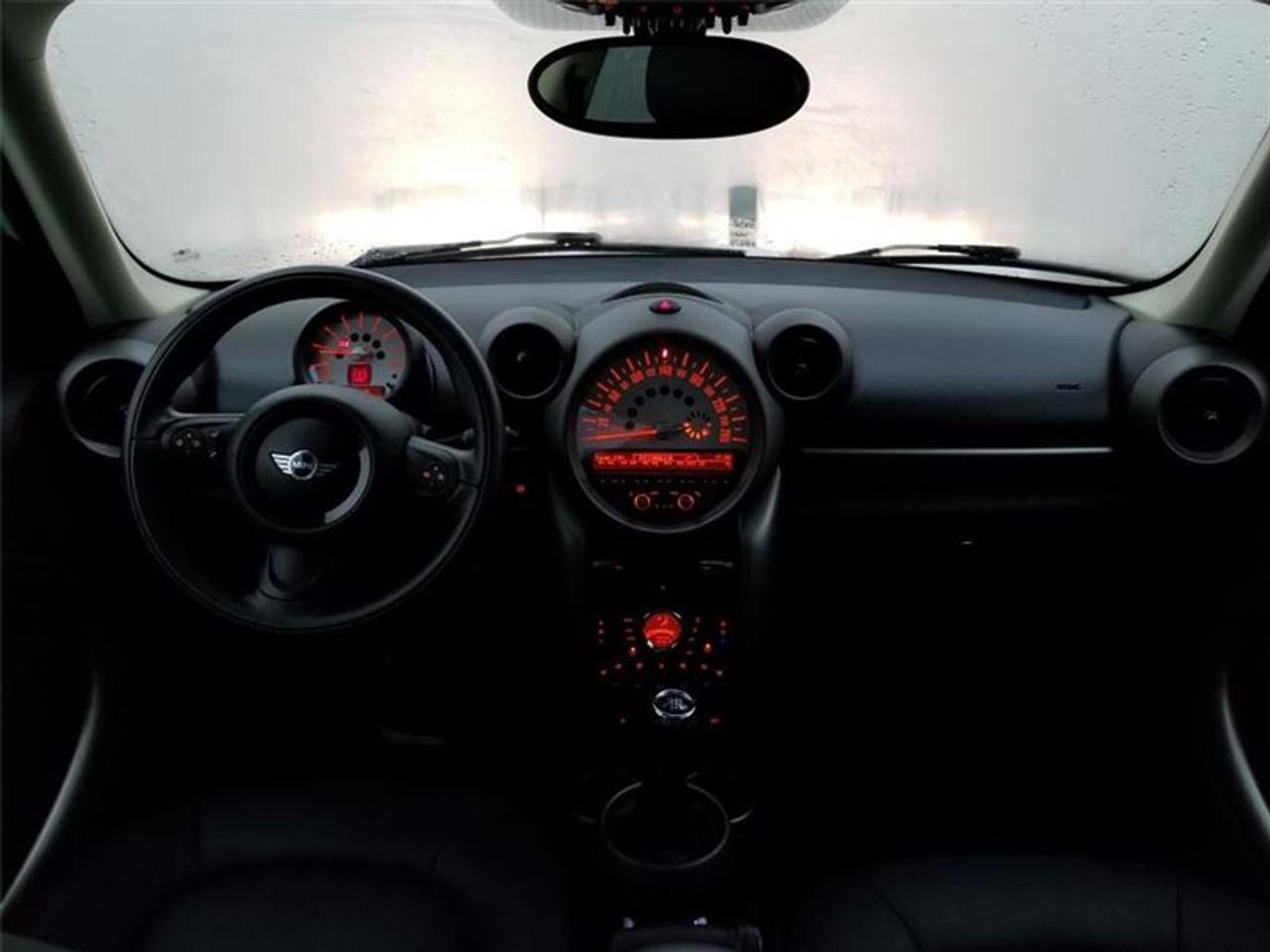 646985.11312956