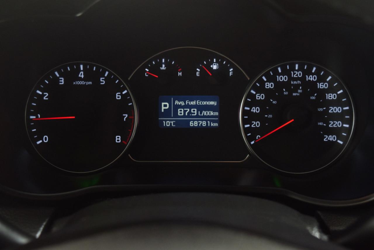 646987