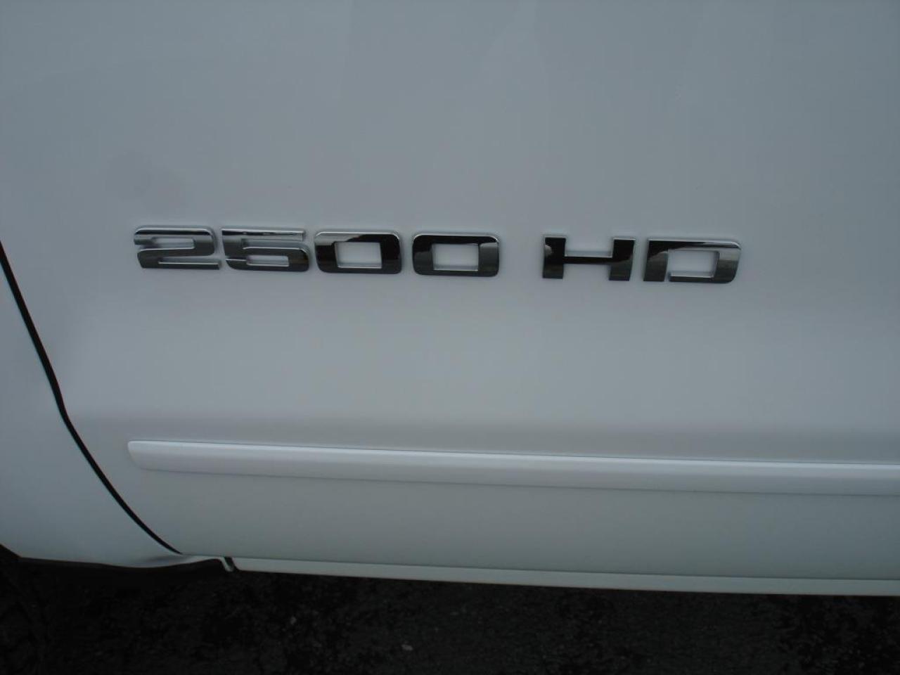 647000
