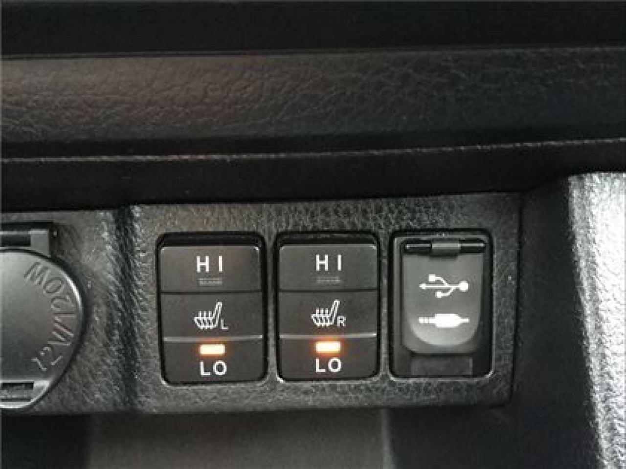 647001