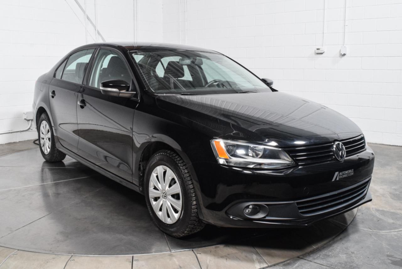 Used 2014 Volkswagen Jetta Trendline+ A/c for sale in St-Constant, QC