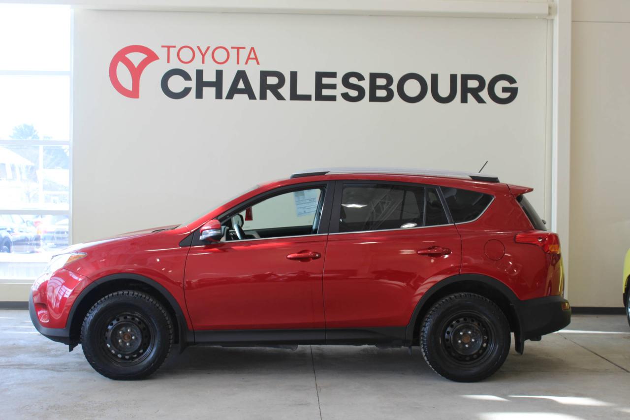 Used 2015 Toyota RAV4 LE for sale in Québec, QC