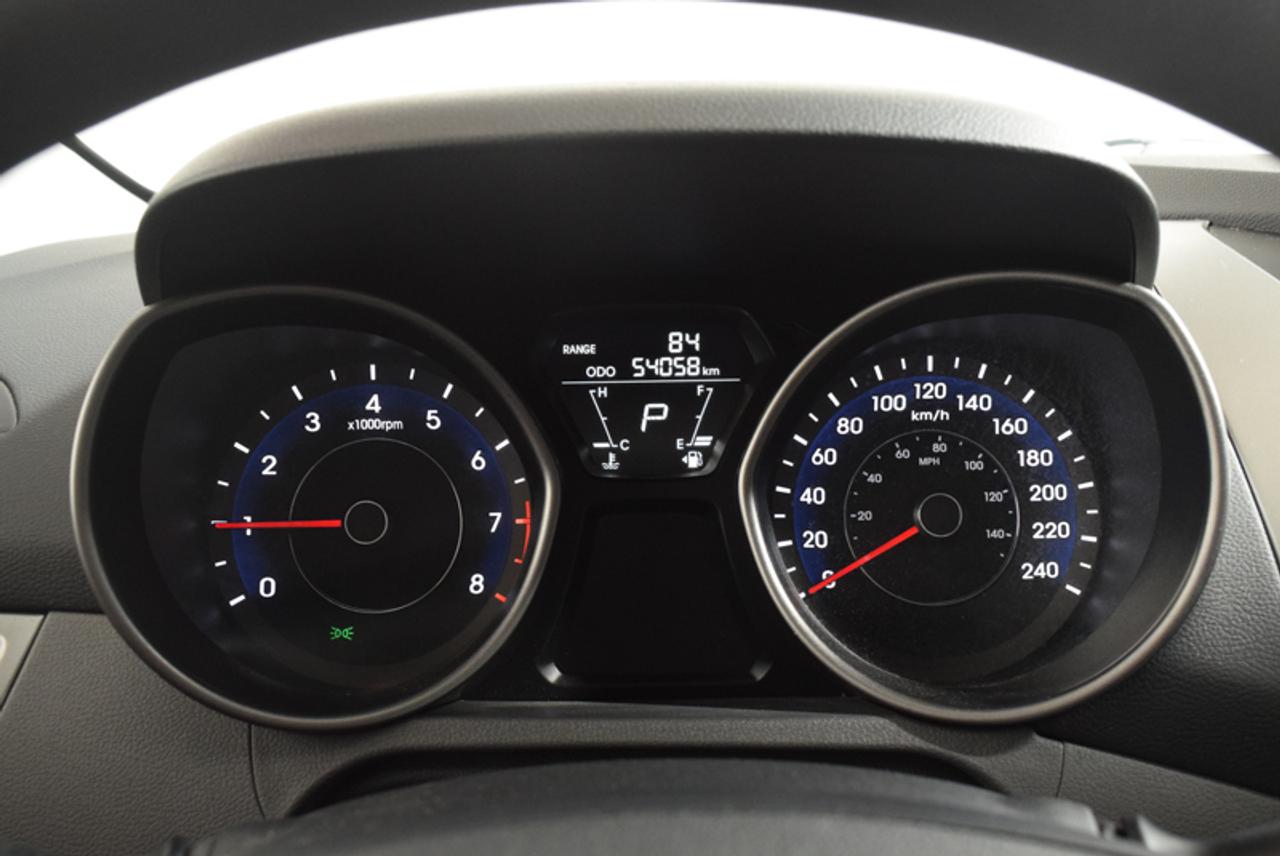 647133.11315563