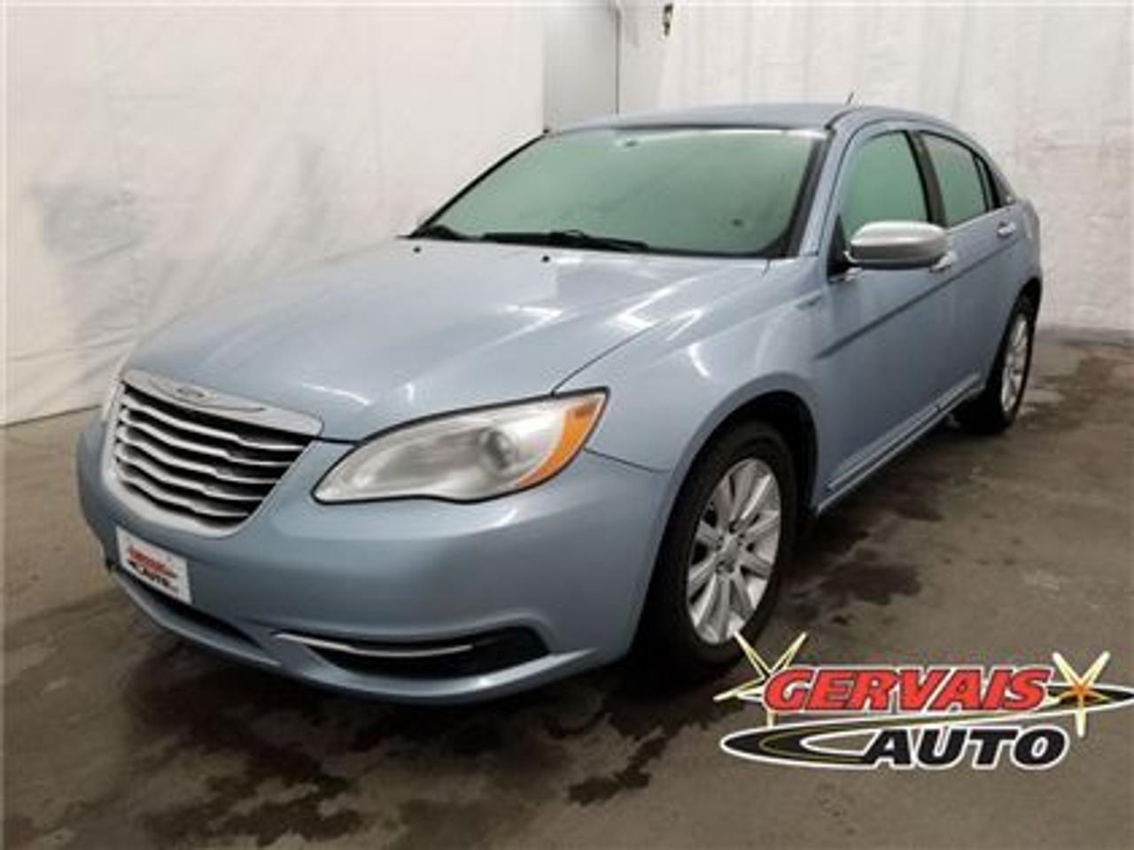 <a href=https://www.autoaubaine.com/Chrysler-200-c6956870.html>https://www.autoaubaine.com/Chrysler-200-c6956870.html</a>

**JAMAIS ACCIDENTÉ**650 véhicules disponibles sur place inspectés et garantis *** le meilleur choix au Québec *** Osez comparer chez Gervais Auto! Une entreprise familiale depuis plus de 50 ans. Inventaire complet sur le www.gervaisauto.com. Financement 1ère, 2e et 3e chance aux meilleurs taux disponibles sur place! ****** GARANTIE GERVAIS : 1 MOIS OU 1 700 KM ***** GARANTIE PROLONGEE DISPONIBLE *****