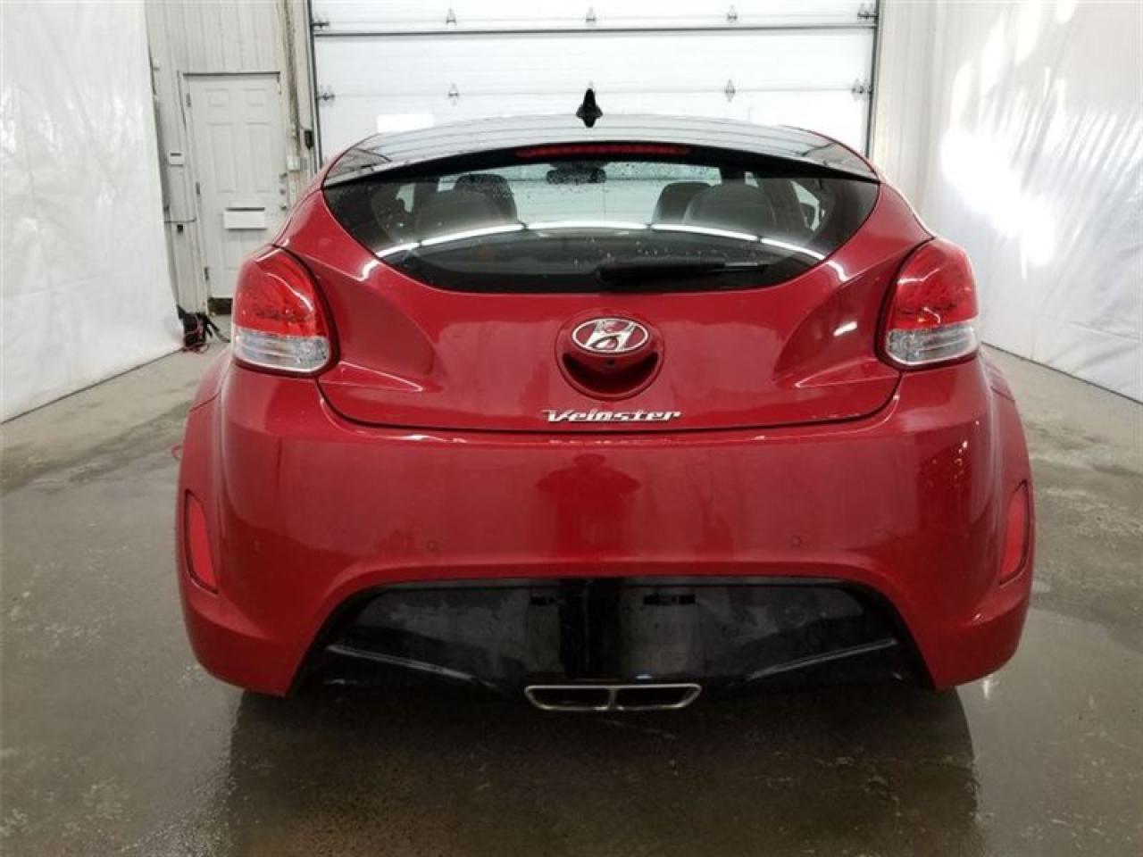 647205