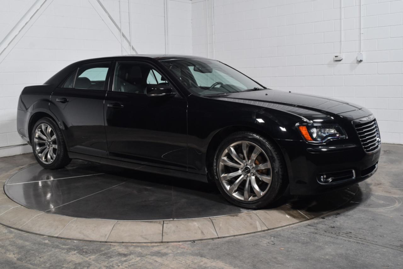 Used 2014 Chrysler 300 300s Cuir Navigation for sale in St-Constant, QC