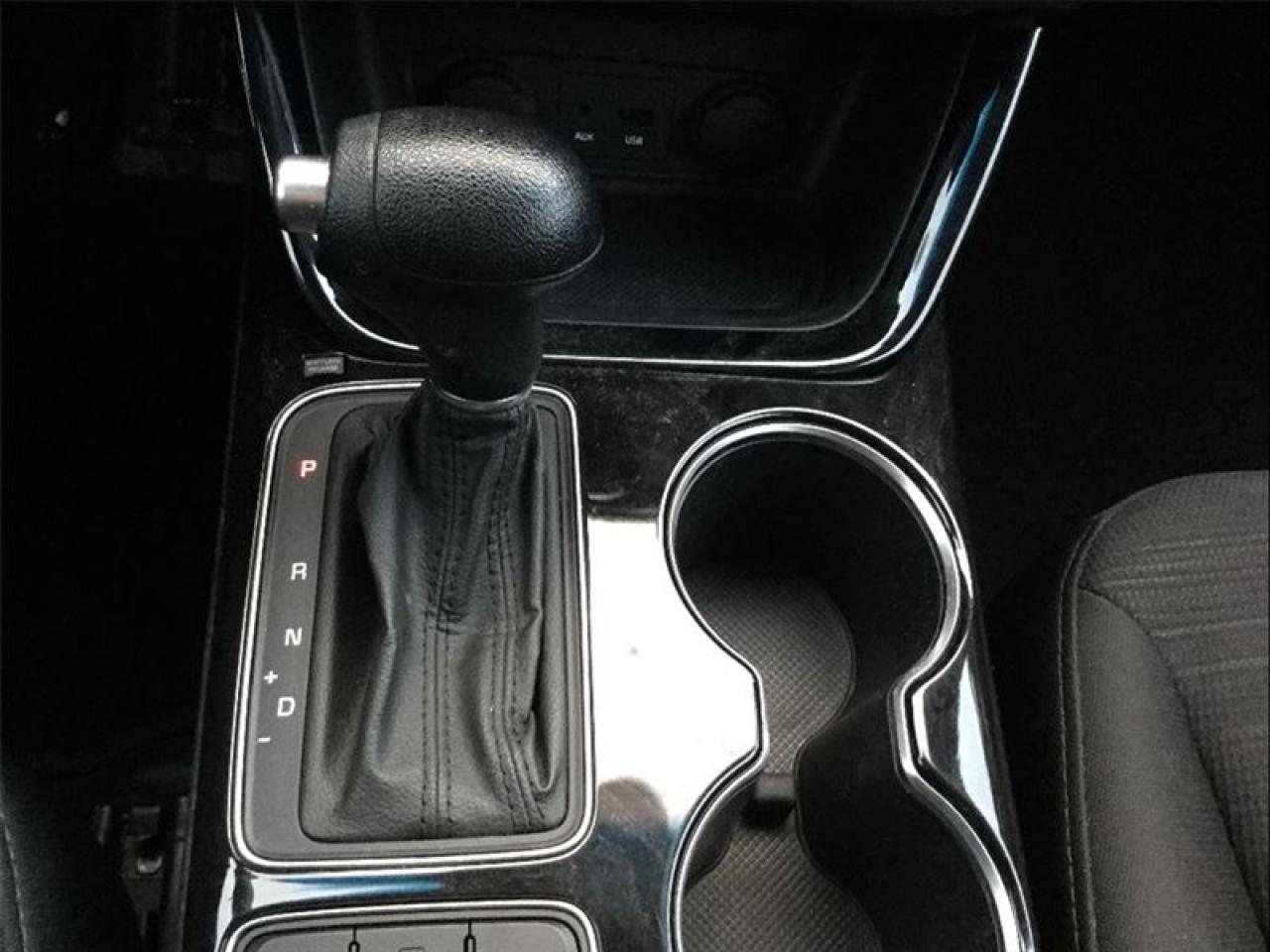 647283