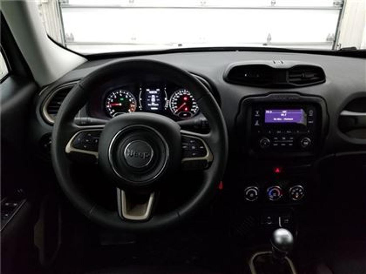 647327.11318757