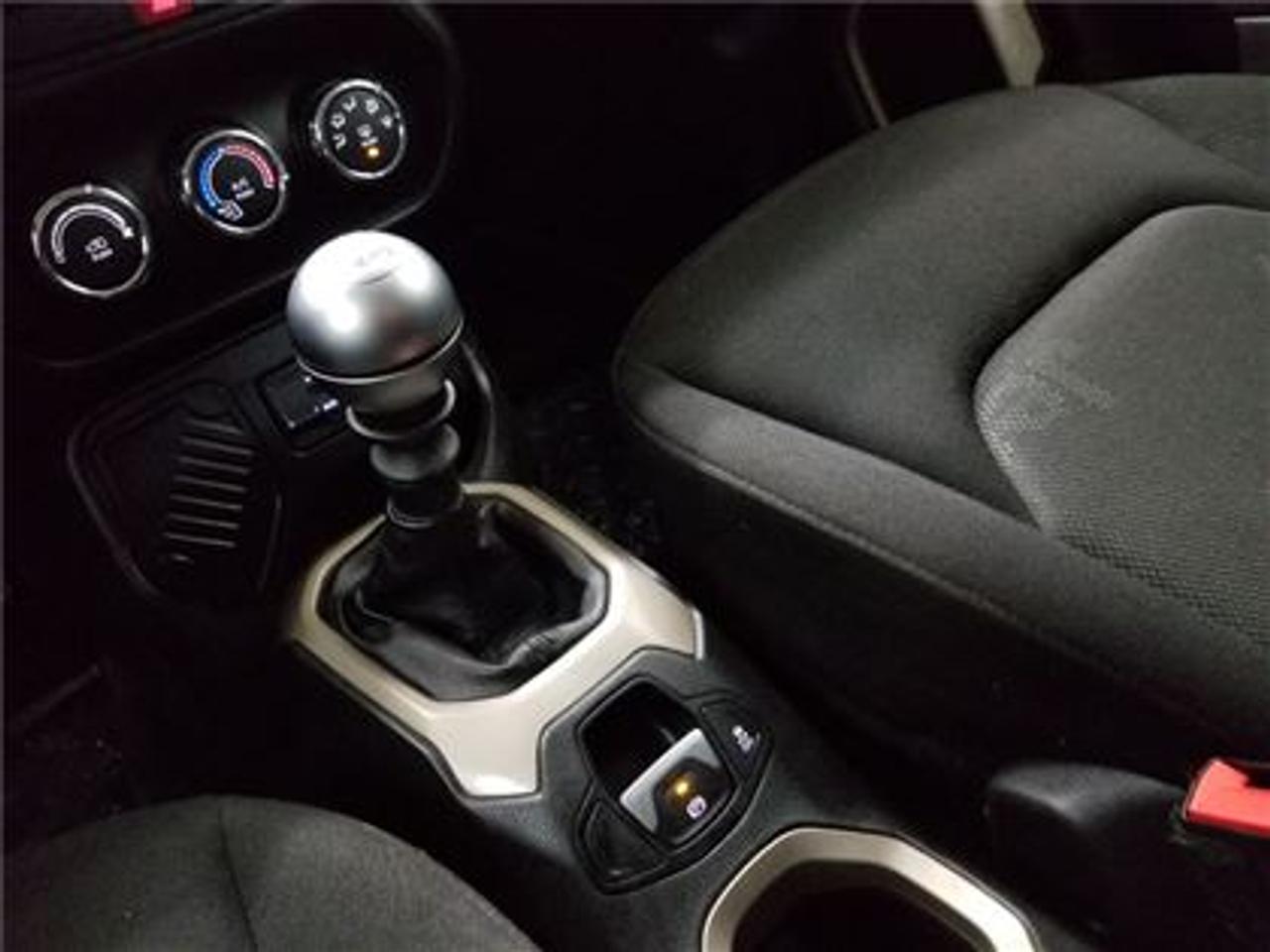 647327.11318763