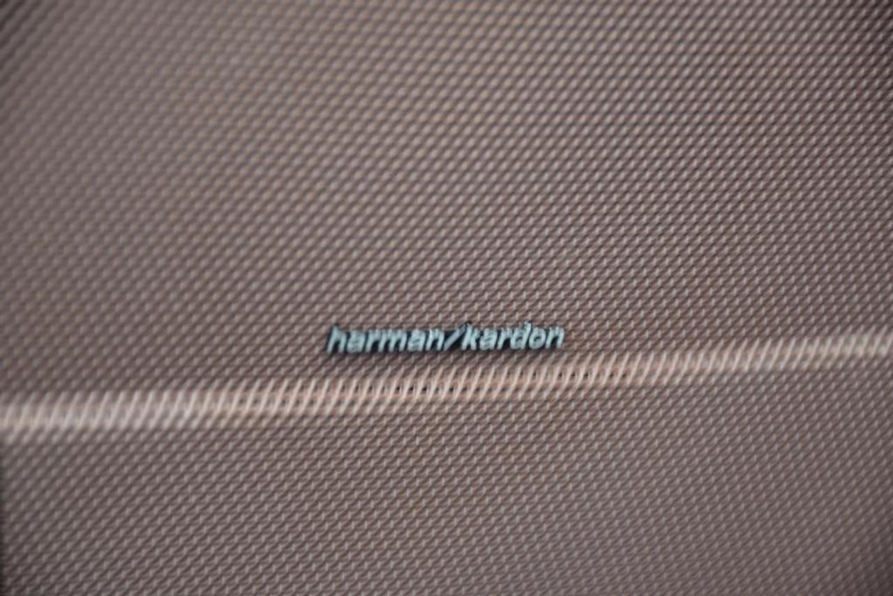 647337.11318965