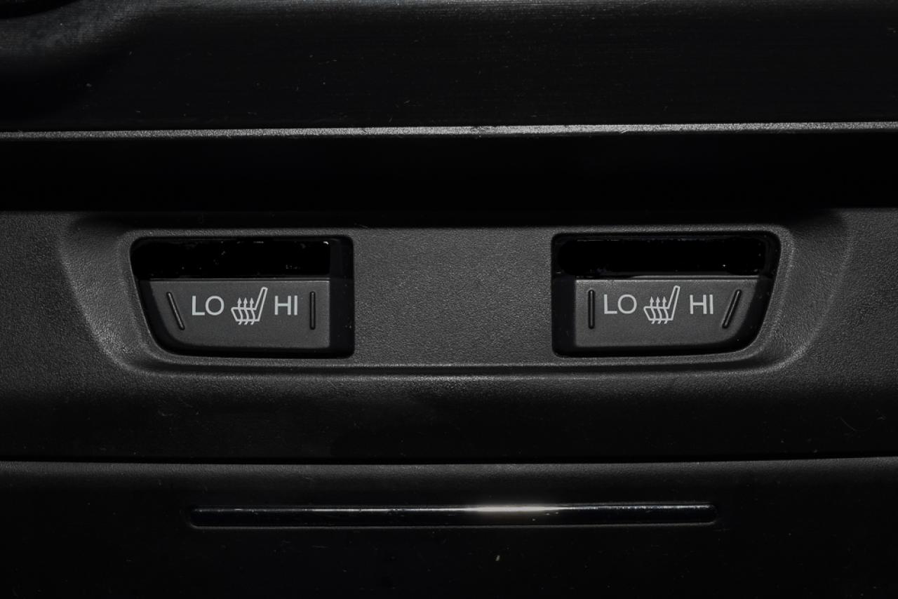 647364