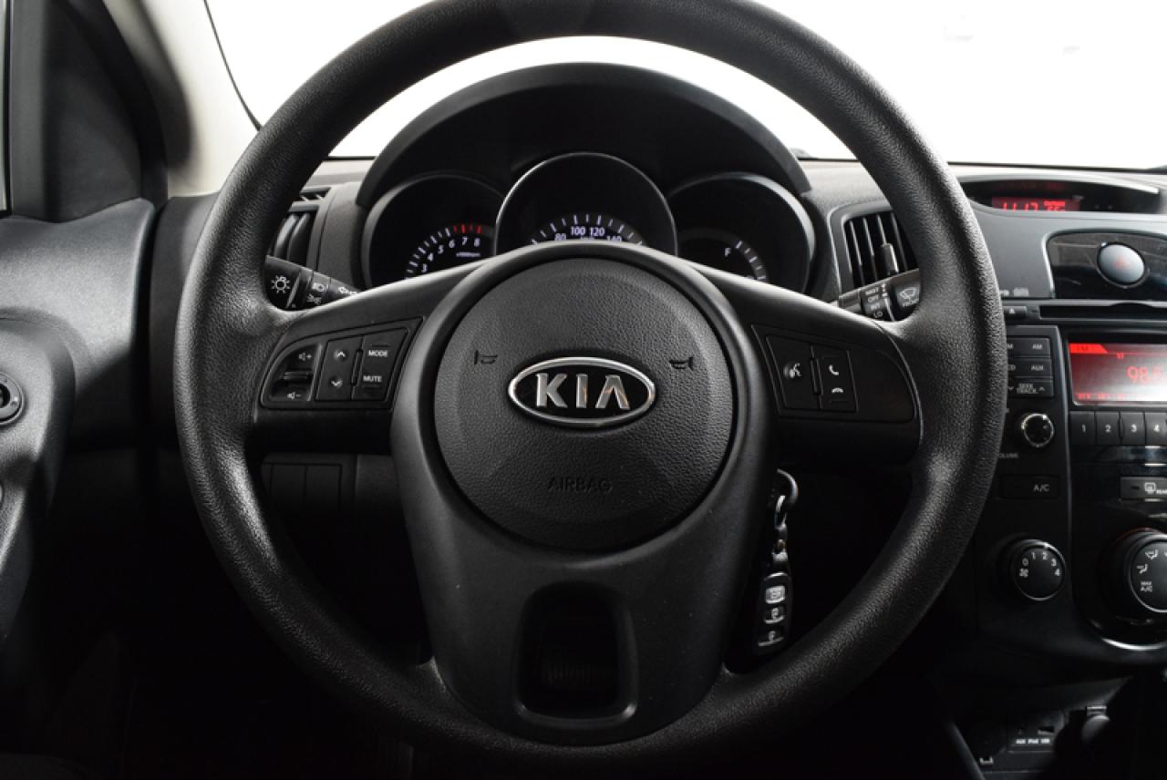 647383