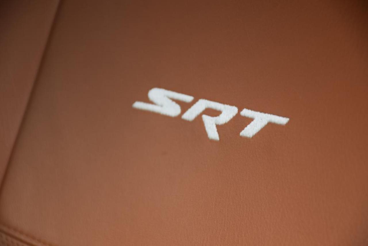 647392
