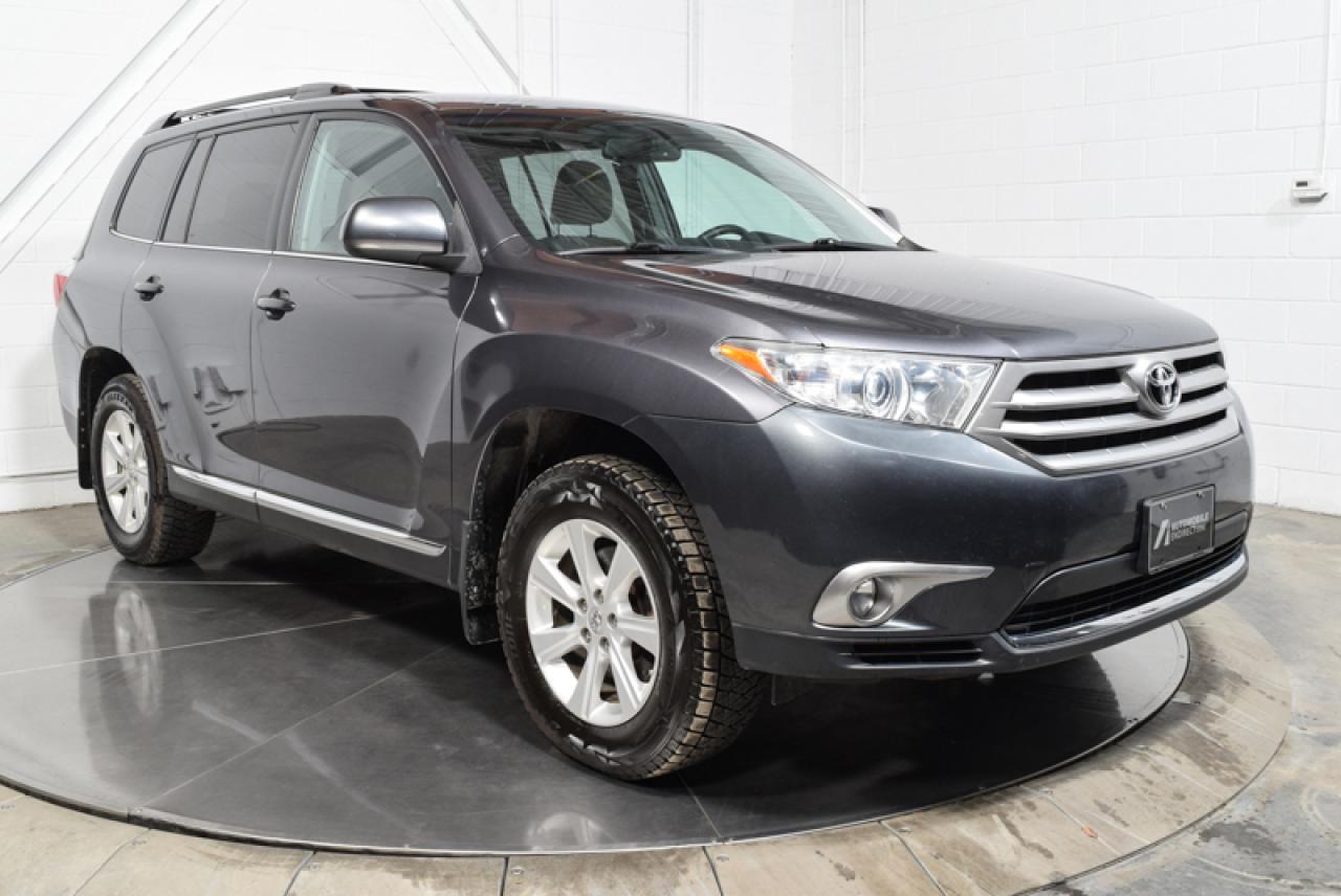 Used 2012 Toyota Highlander Awd 7 Passagers for sale in St-Constant, QC
