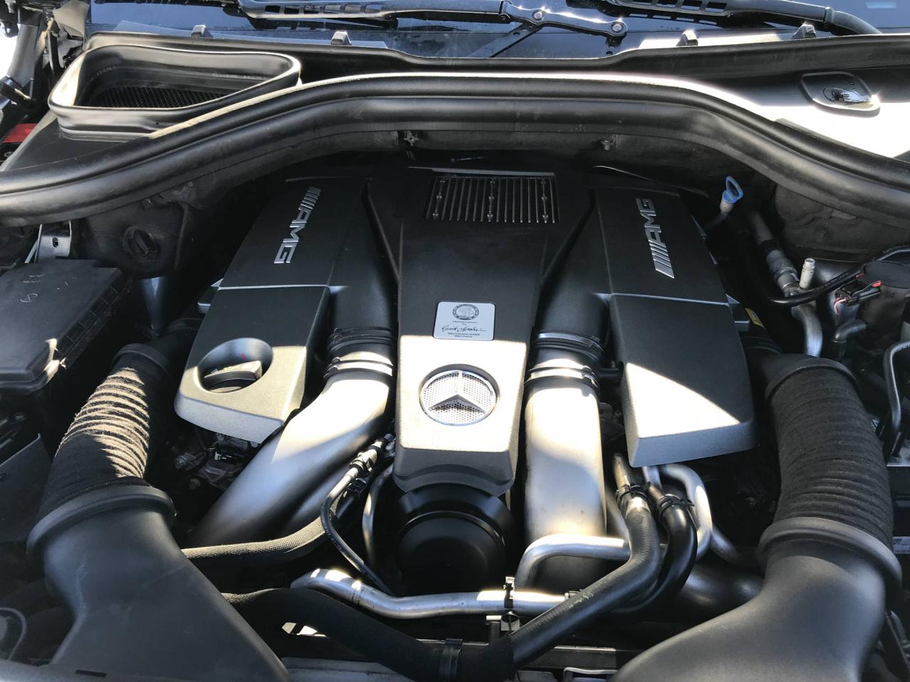 647431