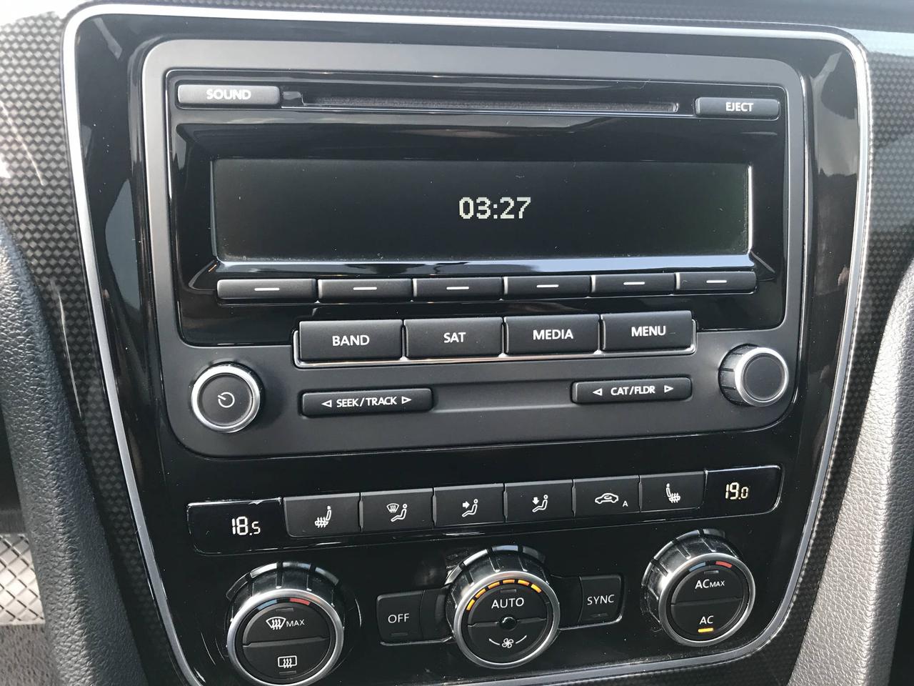 647440.11321148