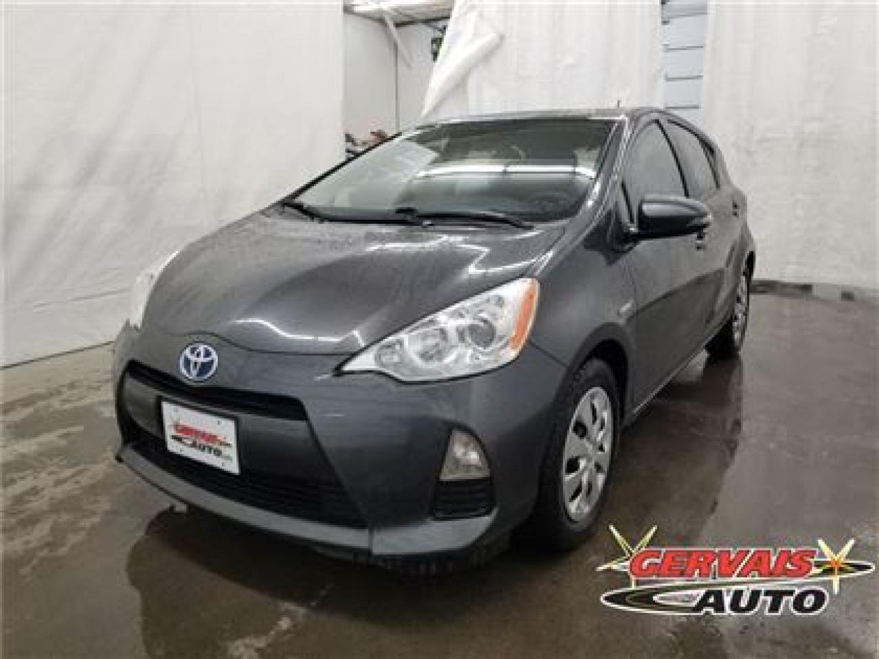 Used 2014 Toyota PRIUS C Hybride A/c for sale in Trois-Rivières, QC