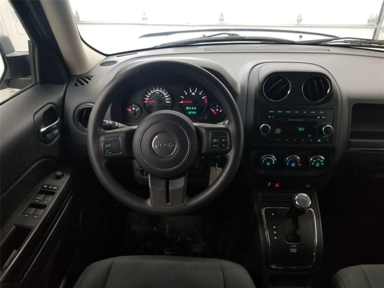 647477