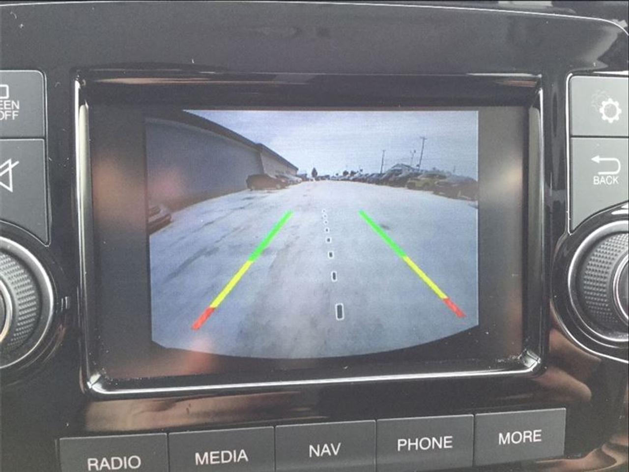 647485.11322160