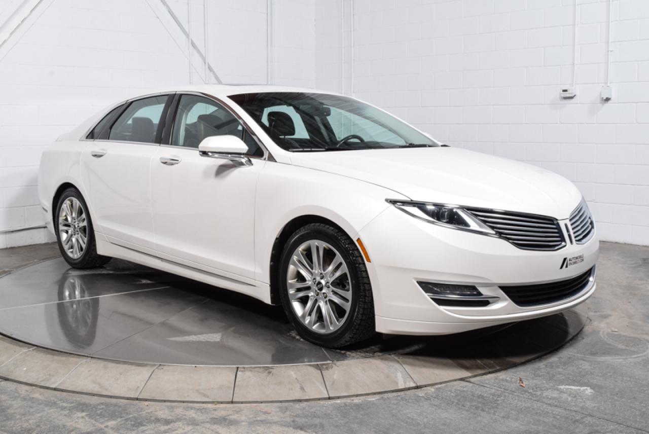 Used 2013 Lincoln MKZ Cuir Toit Mags Nav for sale in St-Constant, QC