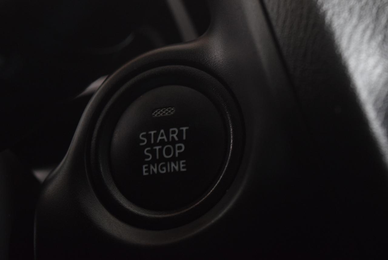 647493.11322389