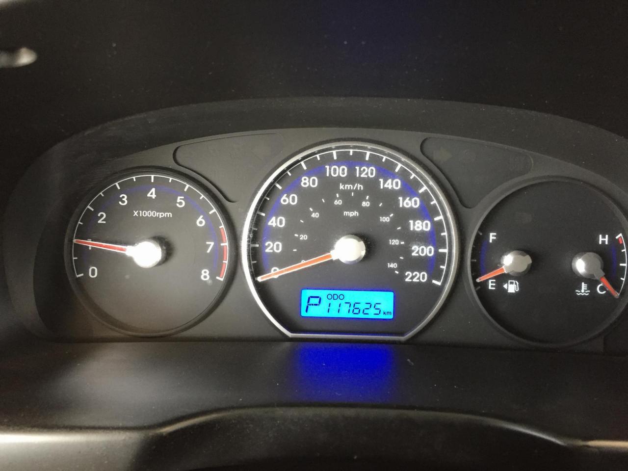 647527