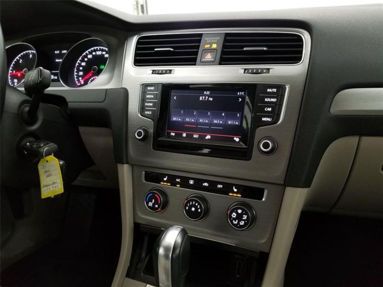 647541