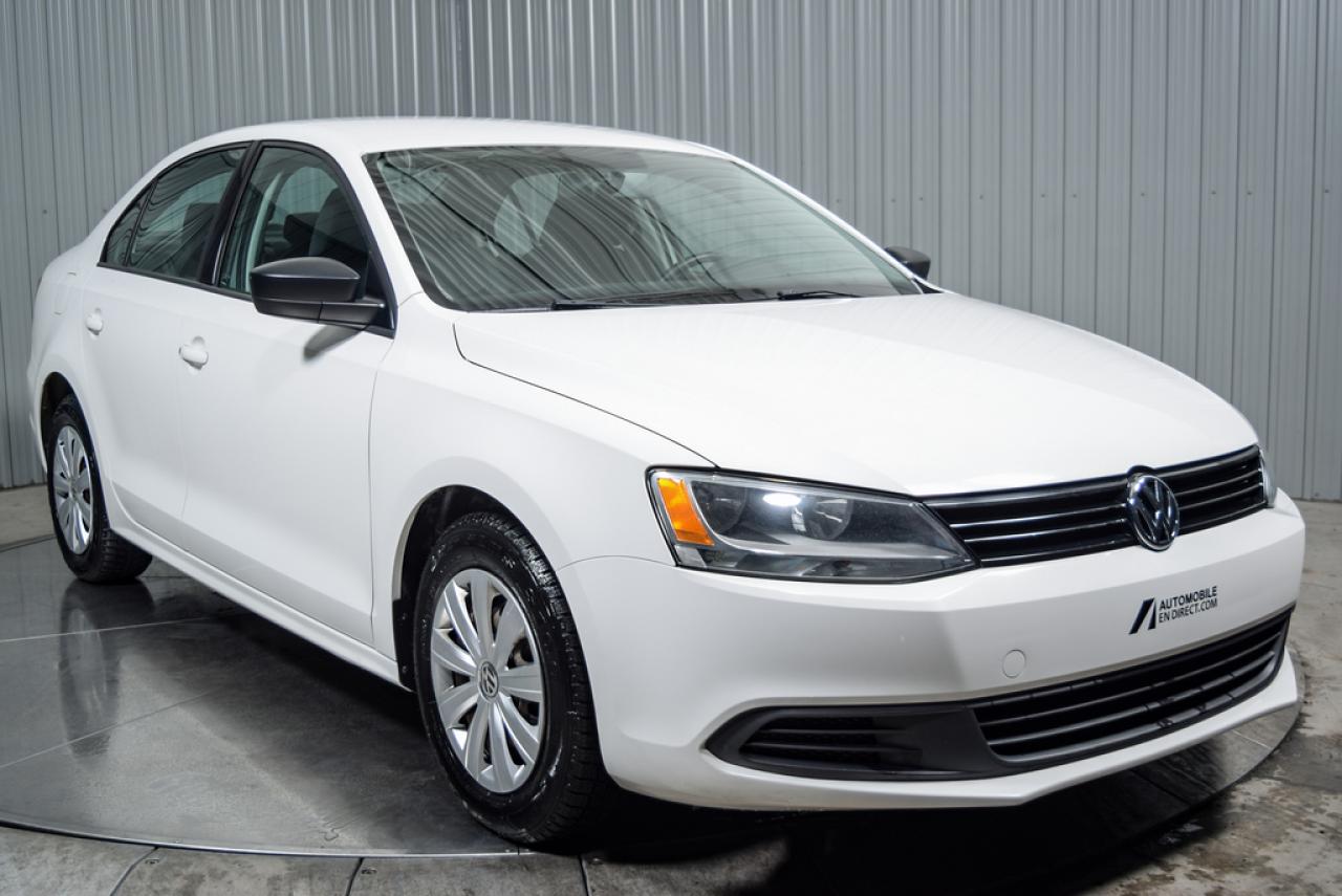 Used 2012 Volkswagen Jetta Trendline Sieges Ch for sale in St-Constant, QC