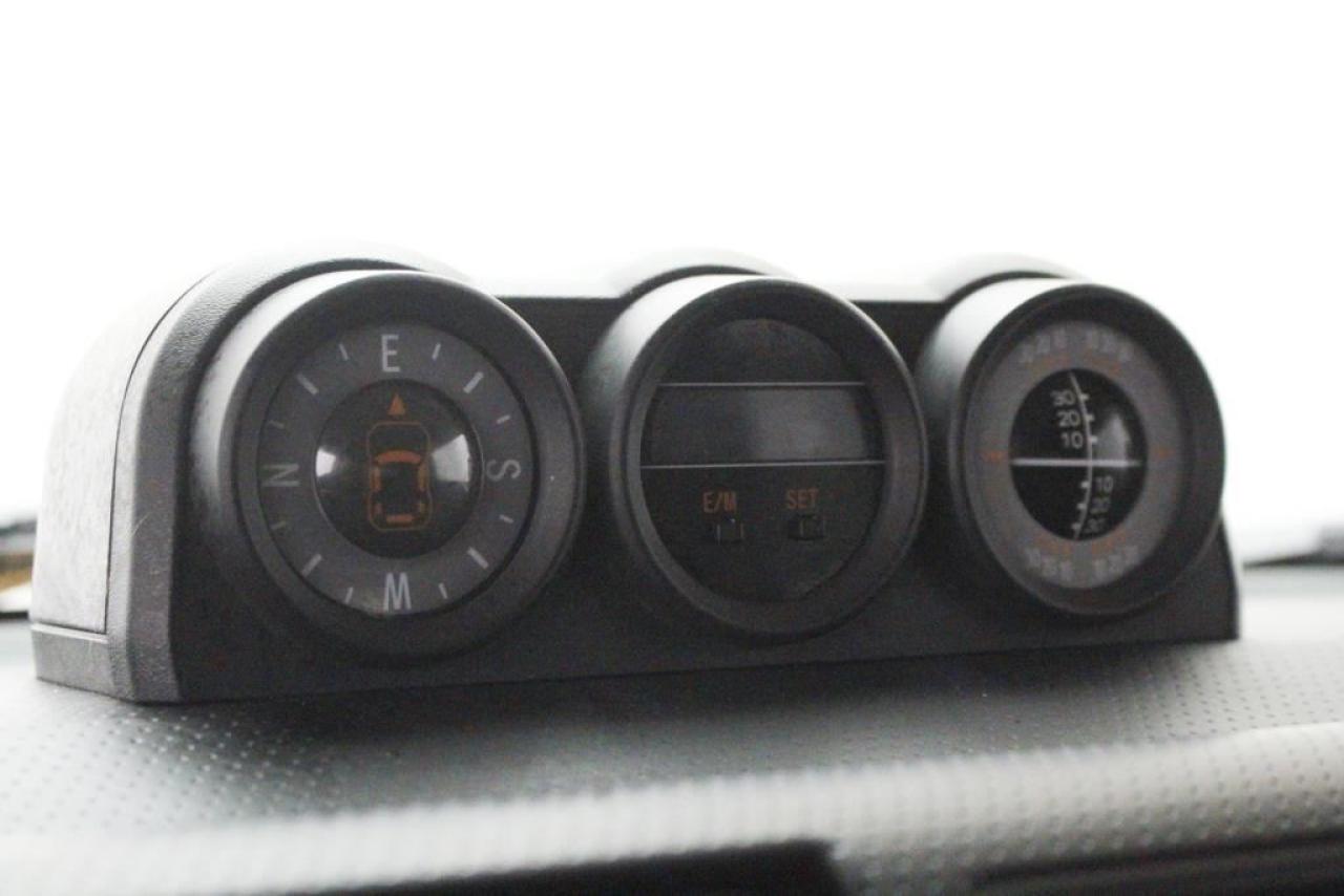 647560