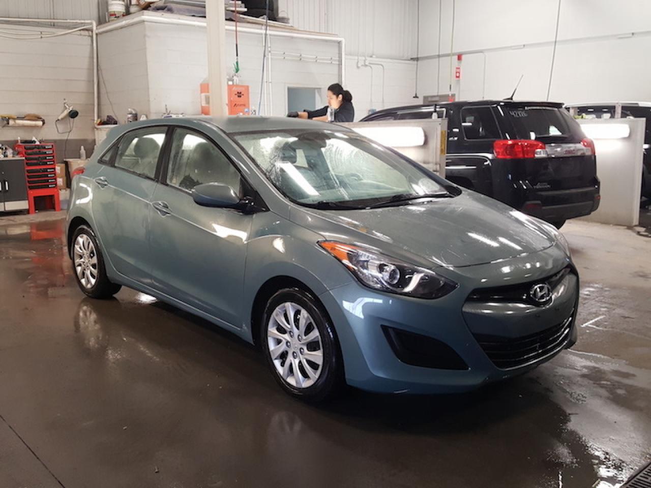 Used 2013 Hyundai ELANTRA GT Gl A/c for sale in St-Constant, QC