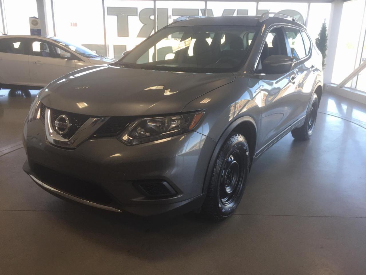 Used 2015 Nissan Rogue  for sale in Montréal, QC