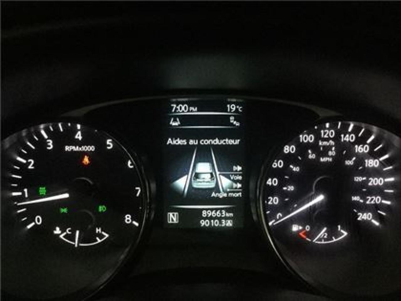 647653