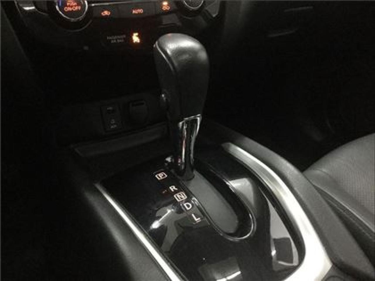647653