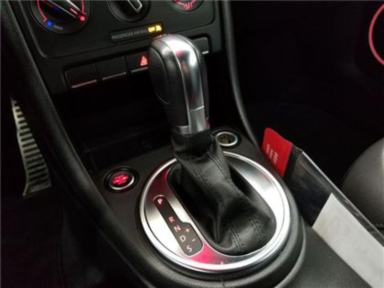 647658
