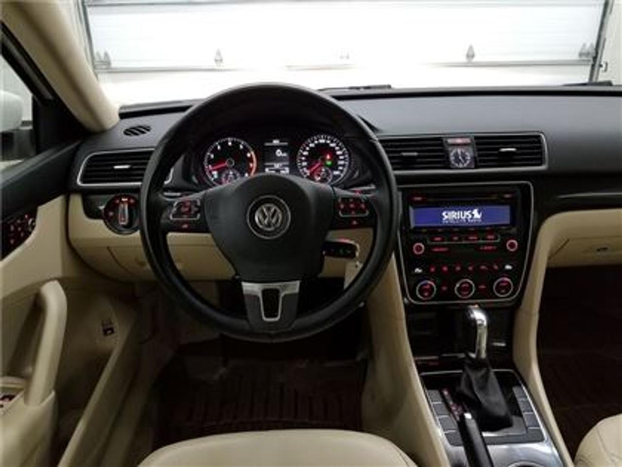 647693.11326528