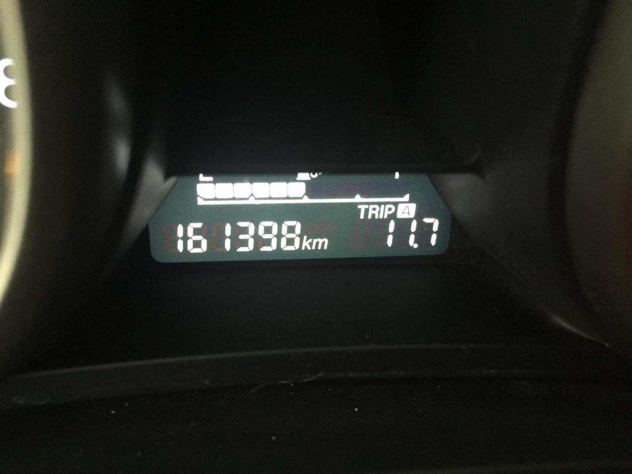 647701
