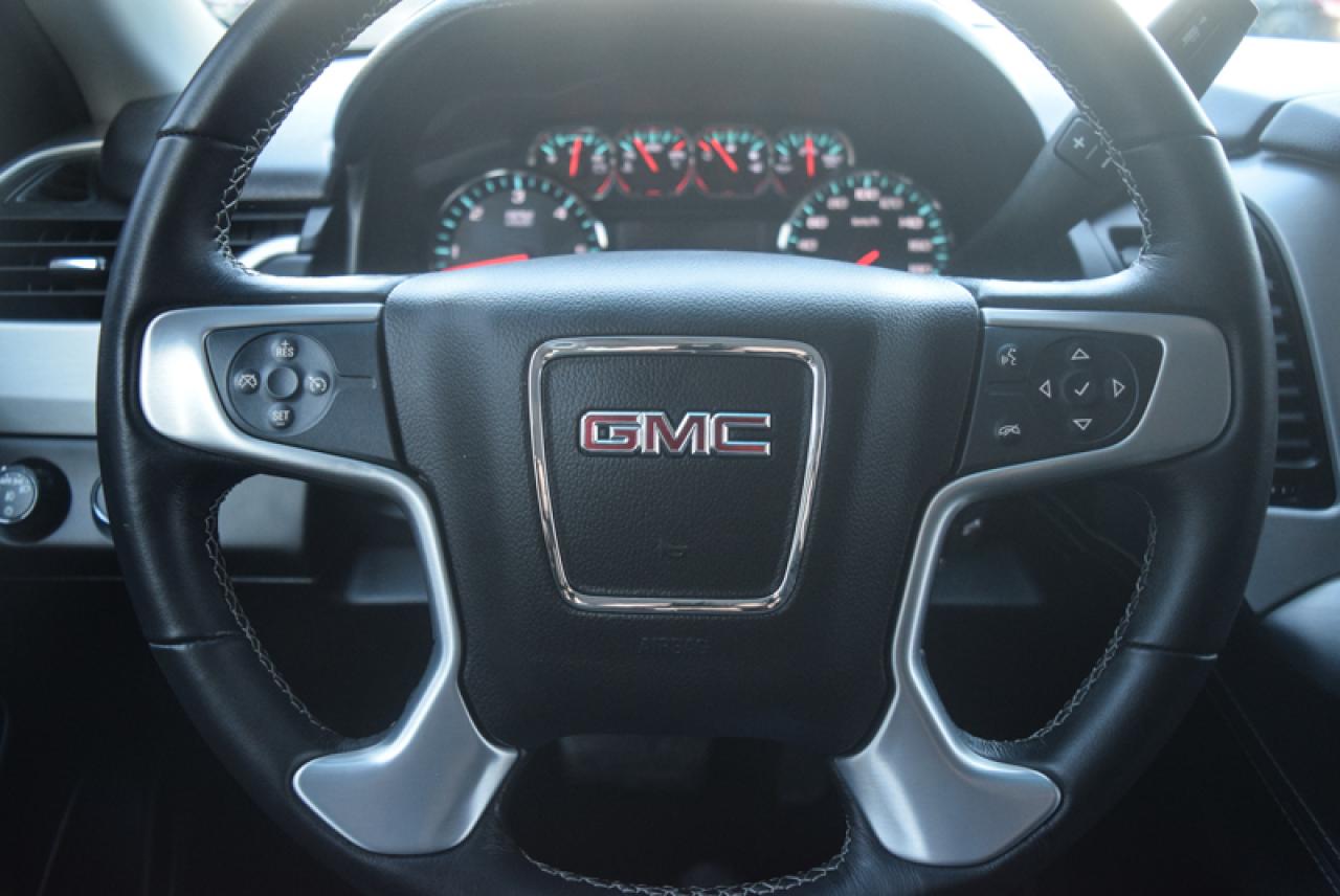 647705