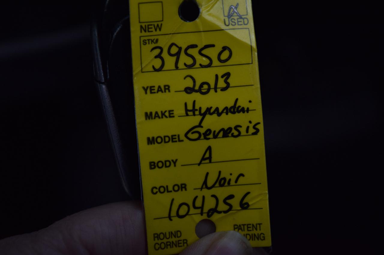 647728.11327368