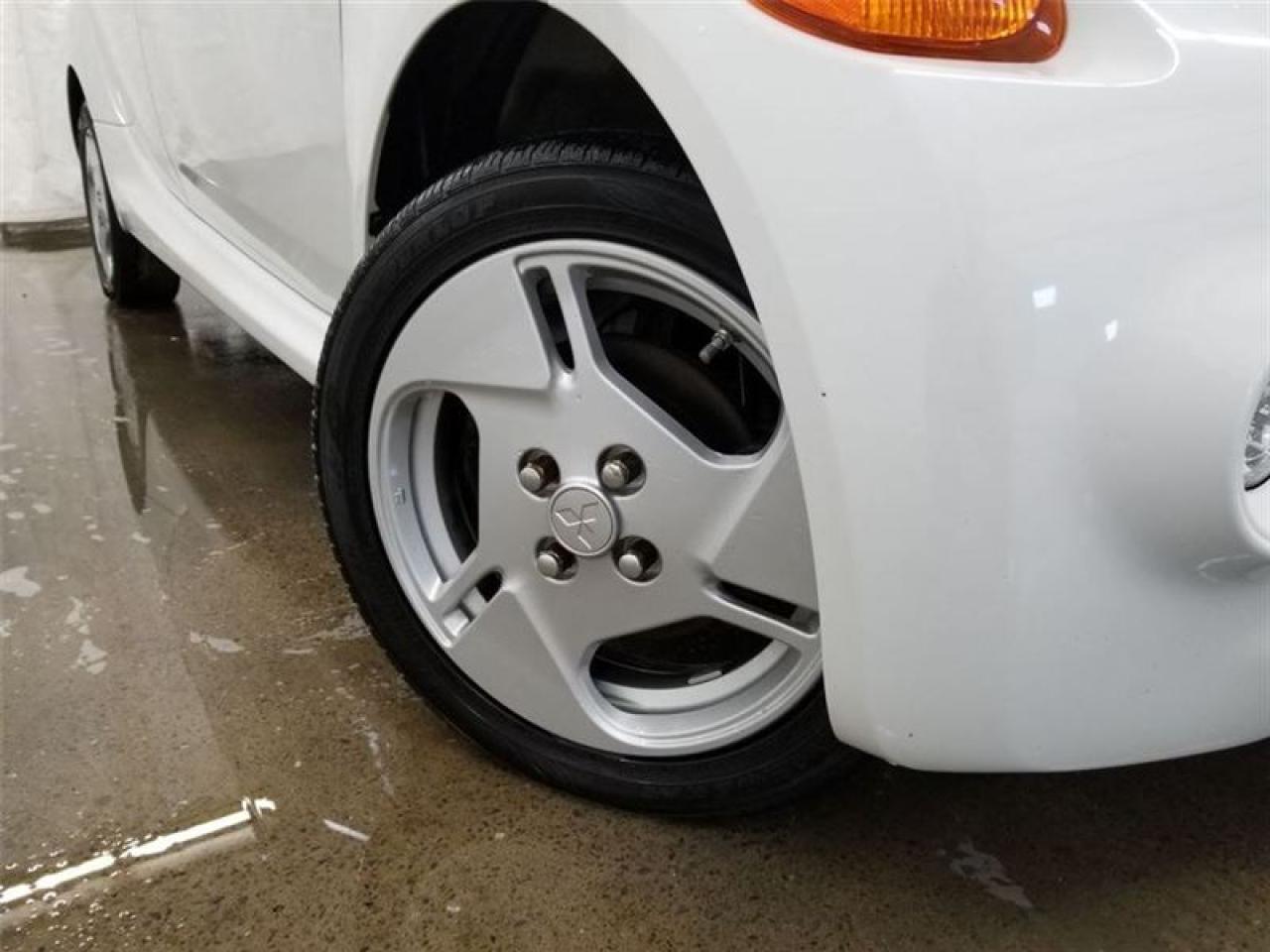 647731