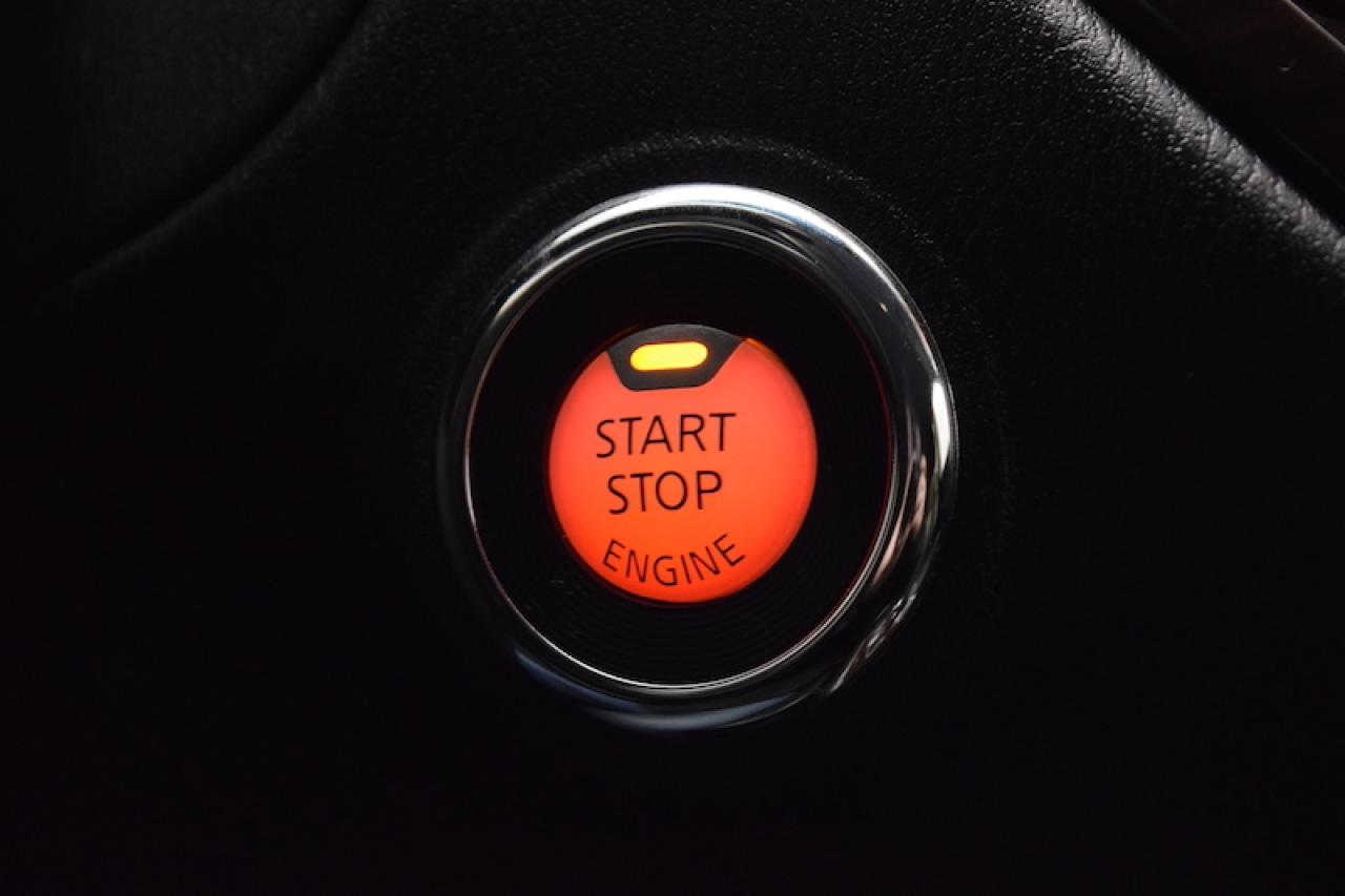 647757