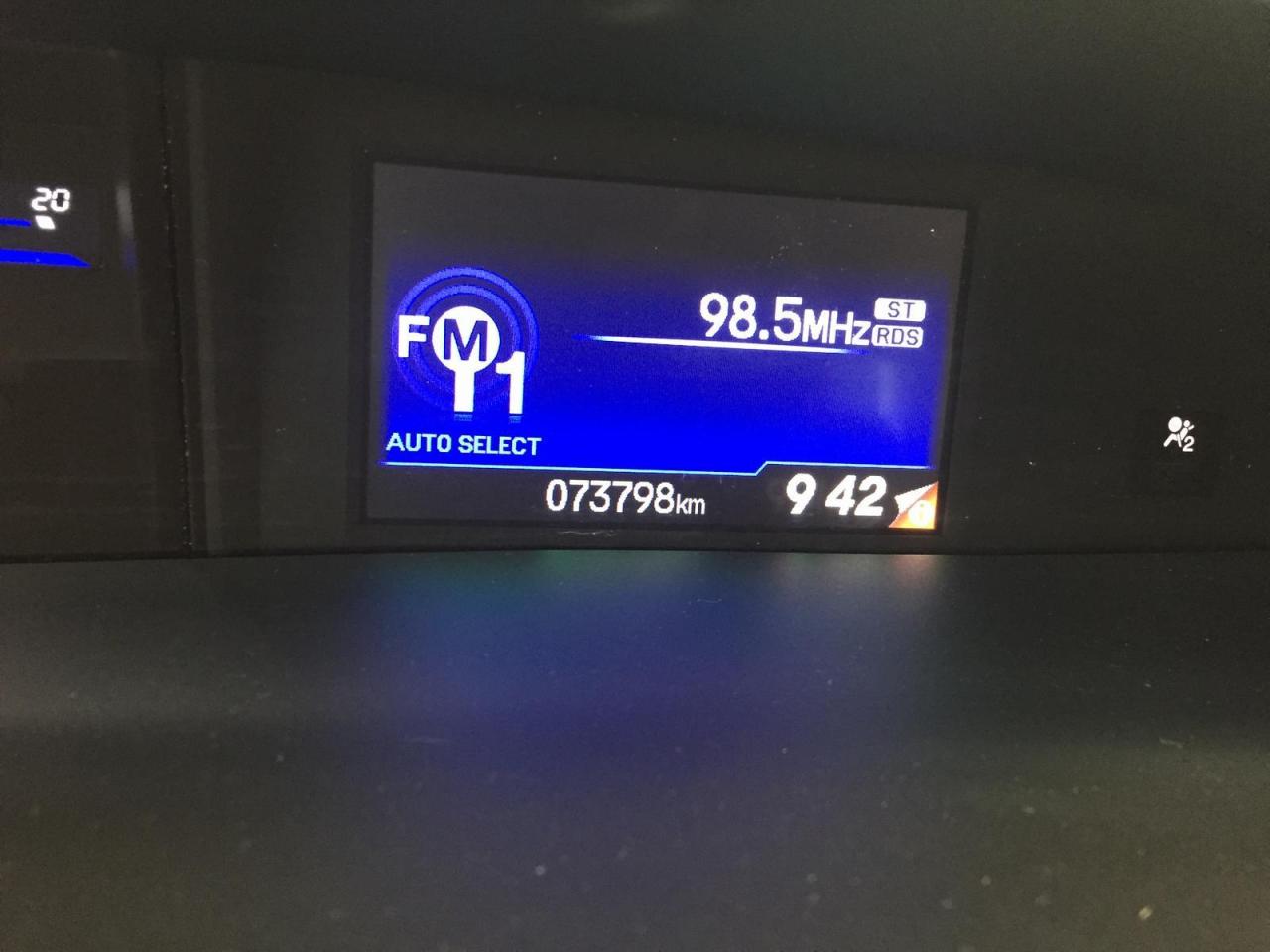 647759