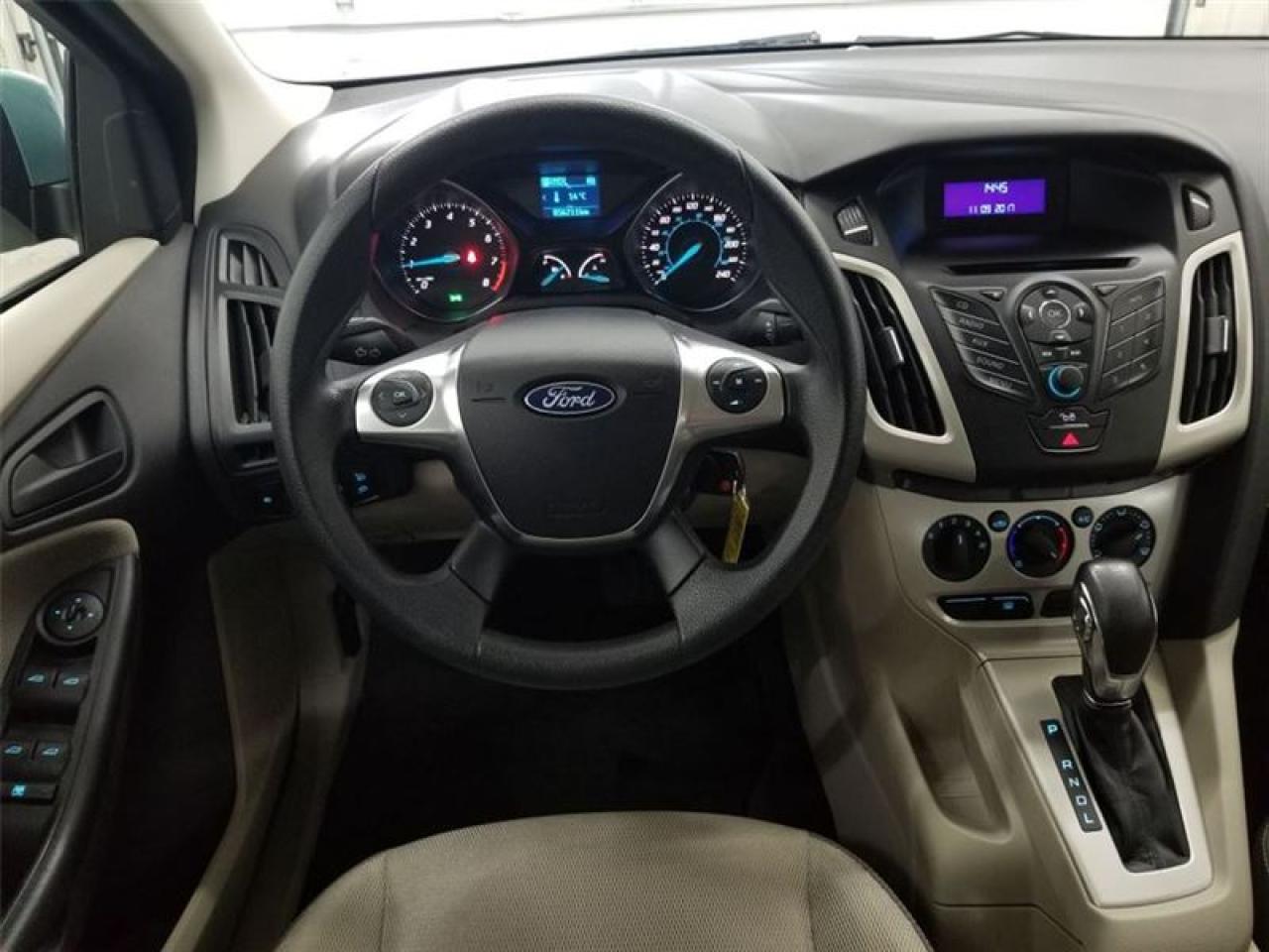 647776