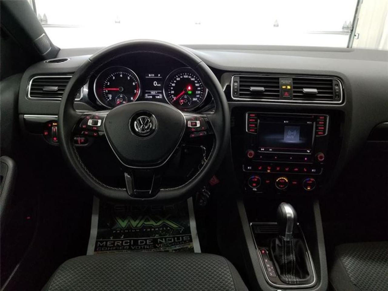 647783.11328557