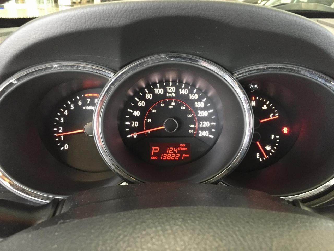 647796