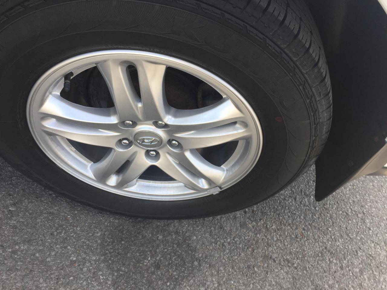 647812