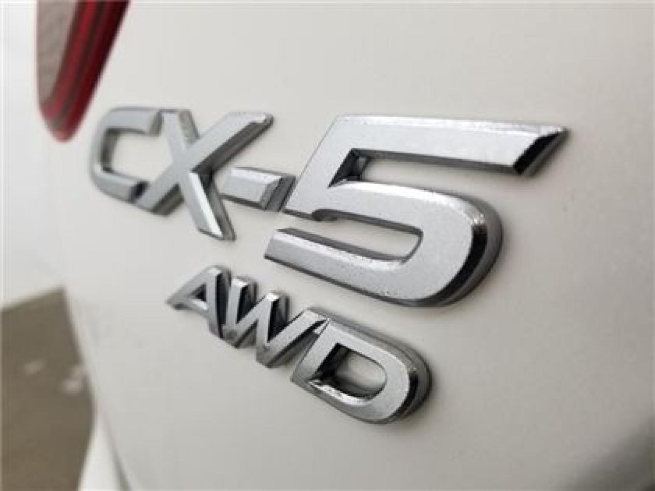 647819