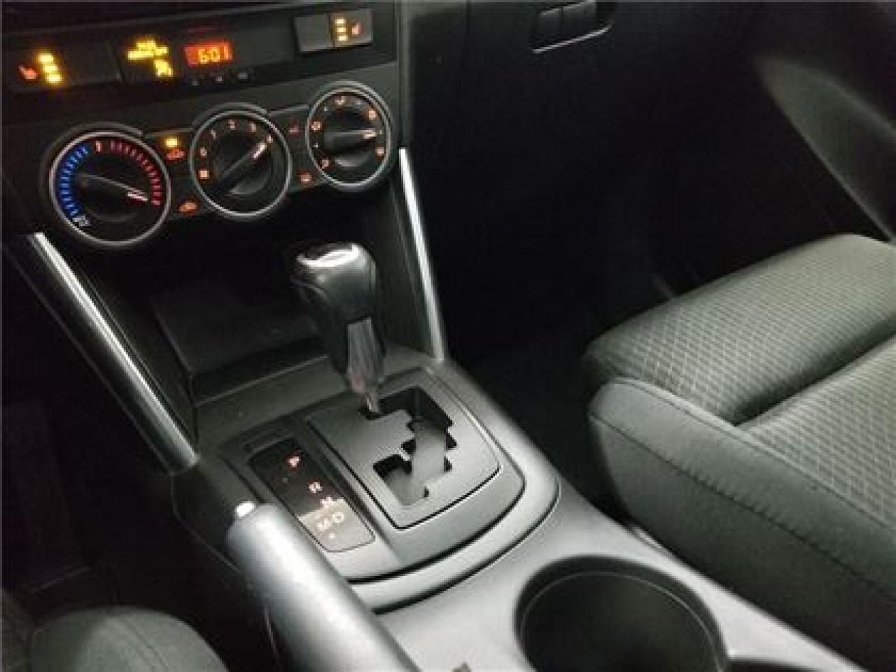 647819