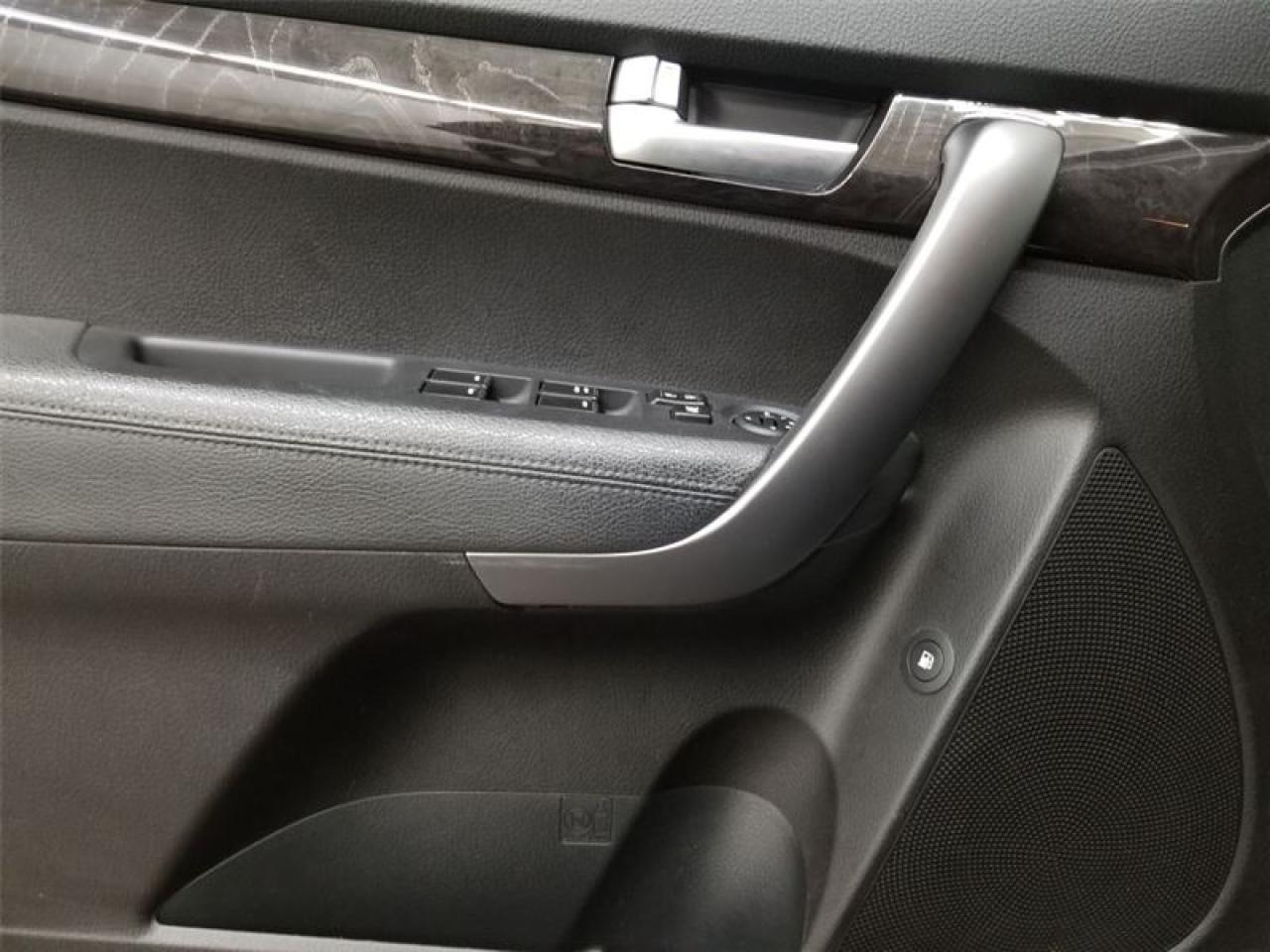 647825