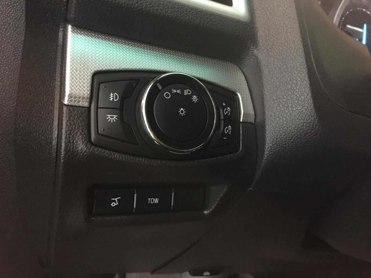 647841